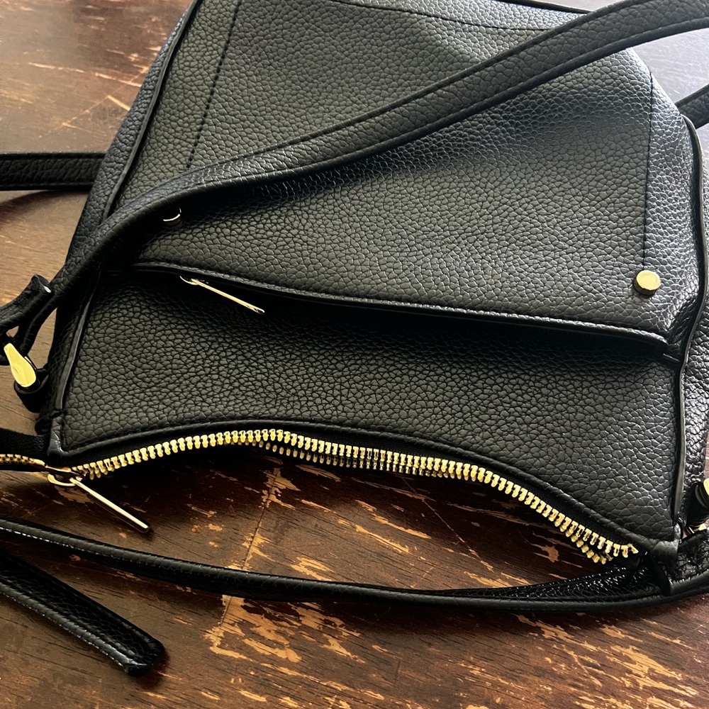 Cross body bag